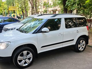 2012 Skoda Yeti I, белый, 500000 рублей, вид 5