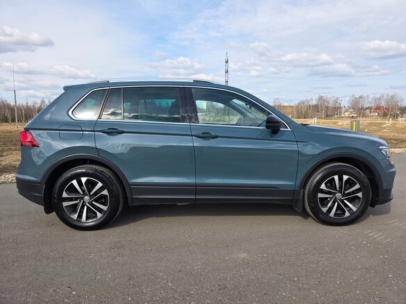 2019 Volkswagen Tiguan II, серый, 2190000 рублей - вид 8
