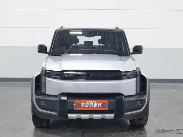 2024 iCar Т 03T, серебристый, 3300000 рублей - вид 1