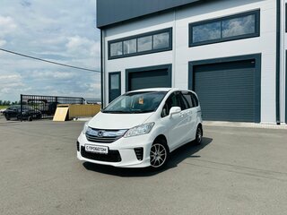 2015 Honda Freed I Рестайлинг 2, белый, 1449999 рублей, вид 1