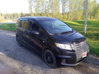 2010 Honda Freed Spike I Рестайлинг, чёрный, 1150000 рублей, вид 2