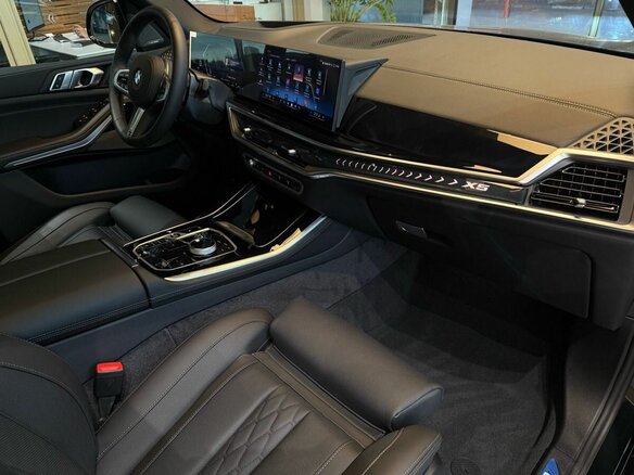 2026 BMW X5 40d IV (G05/G18) Рестайлинг, чёрный, 16190000 рублей - вид 20