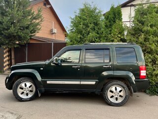 2010 Jeep Cherokee IV (KK), зелёный, 1400000 рублей, вид 4