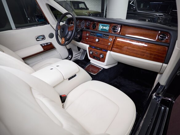 2008 Rolls-Royce Phantom VII, чёрный, 27550000 рублей - вид 14
