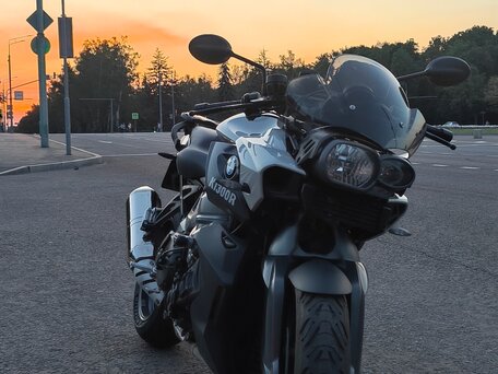 2011 BMW K 1300 R, серебристый, 1000000 рублей, вид 2