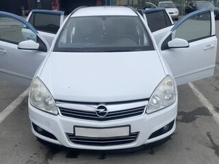 2007 Opel Astra H, белый, 470008 рублей, вид 1
