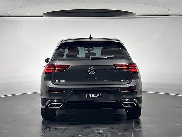 2022 Volkswagen Golf VIII, чёрный, 1970000 рублей - вид 6