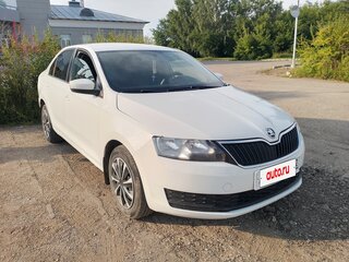 2018 Skoda Rapid I Рестайлинг, белый, 900000 рублей, вид 4