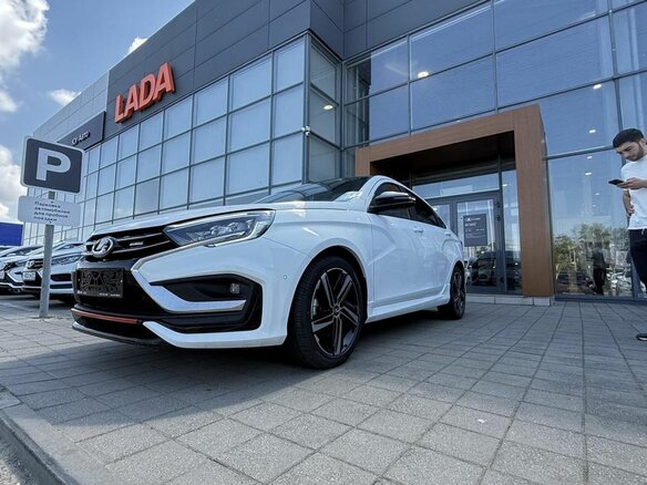 2026 Lada (ВАЗ) Vesta Sport I Рестайлинг (NG), белый, 2352000 рублей - вид 8
