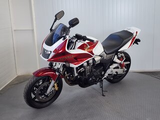 2007 Honda CB 1300, белый, 539000 рублей, вид 4