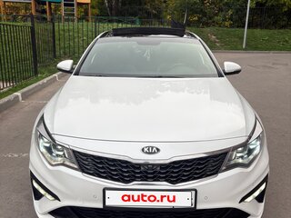 2018 Kia Optima IV Рестайлинг, белый, 1950000 рублей, вид 1