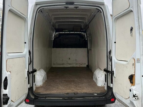 2019 Renault Master, белый, 2600000 рублей - вид 6