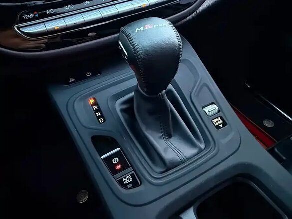 2023 GAC Trumpchi M6 Pro, белый, 1640000 рублей - вид 15