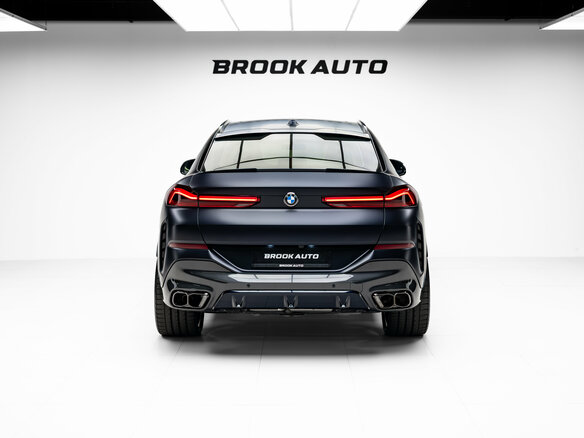 2023 BMW X6 30d III (G06) Рестайлинг, чёрный, 11990000 рублей - вид 4