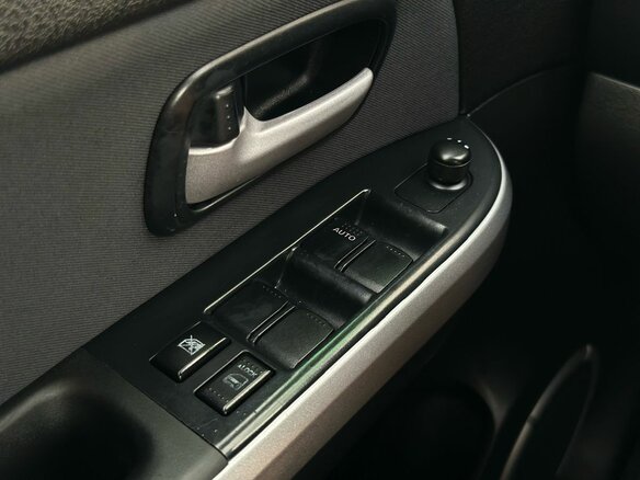 2014 Suzuki Grand Vitara II Рестайлинг 2, белый - вид 12