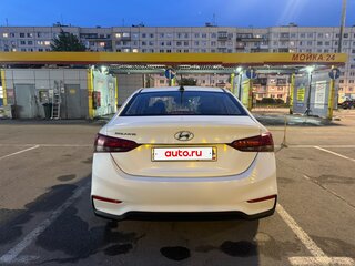 2019 Hyundai Solaris II, белый, 850000 рублей, вид 3
