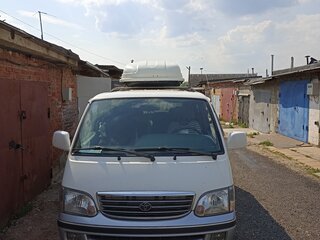 2001 Toyota HiAce H100, белый, 980000 рублей, вид 3