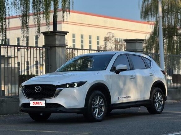 2023 Mazda CX-5 II Рестайлинг, белый, 2300000 рублей