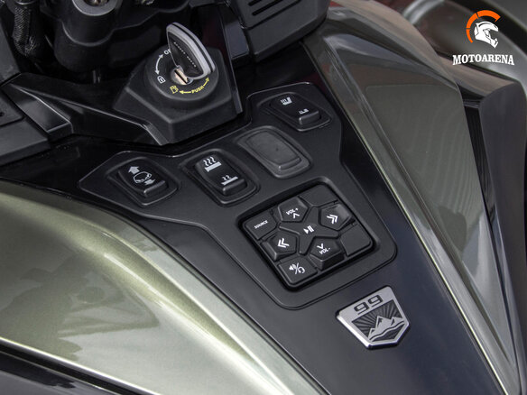 2021 BRP Can-Am Spyder, зелёный, 3014121 рублей - вид 11