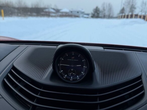 2022 Porsche Taycan GTS Sport Turismo I, красный, 11990000 рублей - вид 20