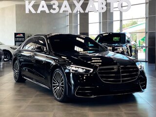 2020 Mercedes-Benz S-Класс 450 Long 4MATIC VII (W223), чёрный, 9500000 рублей, вид 3