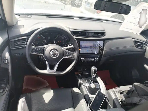 2023 Nissan X-Trail III Рестайлинг, белый, 1830069 рублей - вид 4