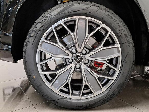 2025 Audi Q5 L III (GU), чёрный, 6640000 рублей - вид 15