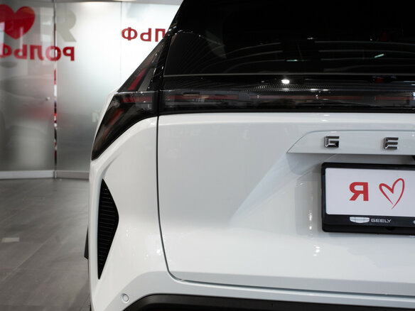 2026 Geely Cityray, белый - вид 15