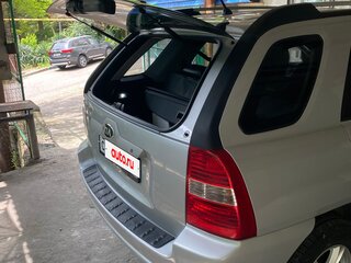 2005 Kia Sportage II, серебристый, 680000 рублей, вид 4