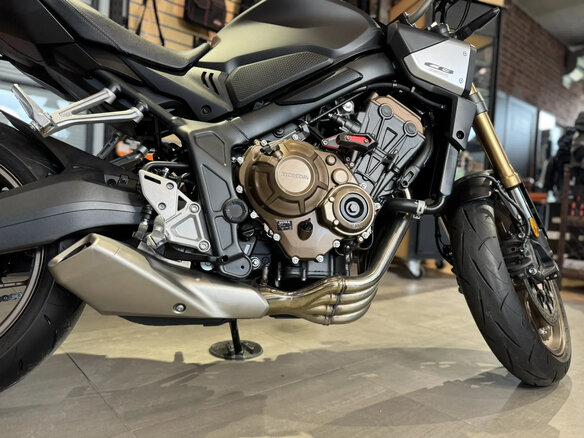 2024 Honda CB 650R, серый, 1220000 рублей - вид 8