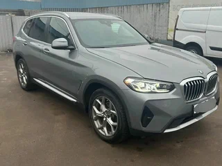 2023 BMW X3 30i xDrive III (G01) Рестайлинг, серый, 5150000 рублей, вид 5