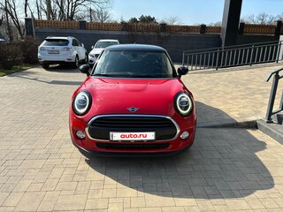 2019 Mini Hatch Cooper III (F55/F56) Рестайлинг, красный, 1800000 рублей, вид 2