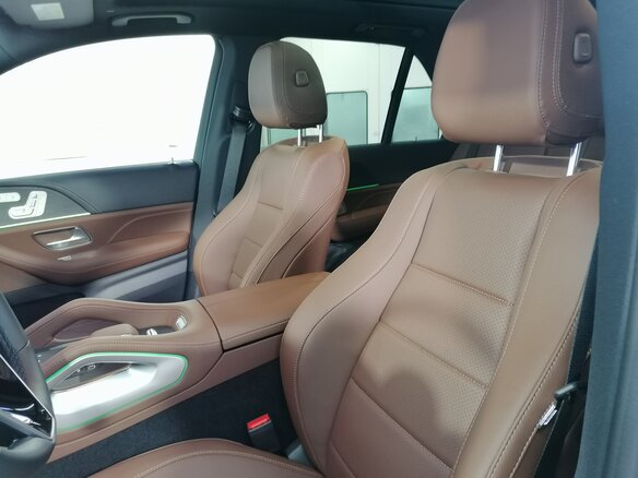 2026 Mercedes-Benz GLE 300 d II (V167) Рестайлинг, чёрный, 17100000 рублей - вид 12