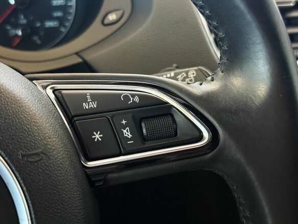 2014 Audi Q3 I (8U), красный, 1437000 рублей - вид 11