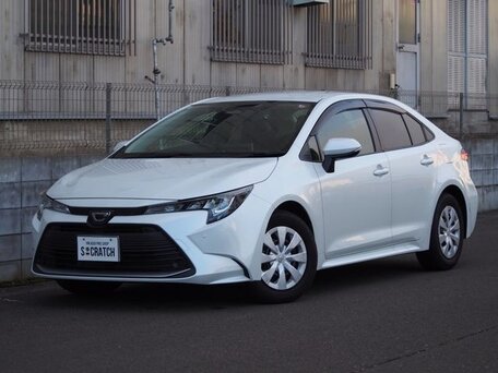 2022 Toyota Corolla XII (E210), белый, 1235555 рублей, вид 1
