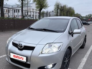 2007 Toyota Auris I, серебристый, 610000 рублей, вид 1