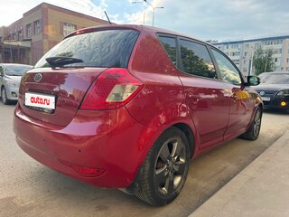 2011 Kia Ceed I Рестайлинг, красный, 720000 рублей, вид 3
