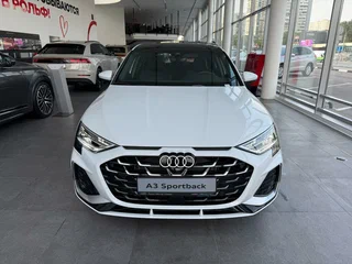 2025 Audi A3 Sportback 35 TFSI IV (8Y) Рестайлинг, белый, 4400000 рублей, вид 2
