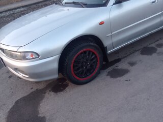 1995 Mitsubishi Galant VII, серебристый, 240000 рублей, вид 1