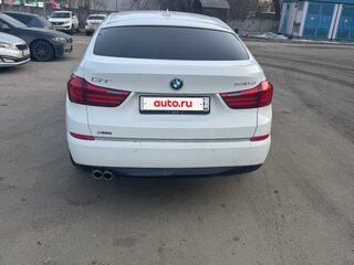 2013 BMW 5 серии Gran Turismo 530d xDrive VI (F10/F11/F07) Рестайлинг, белый, 2140000 рублей, вид 5
