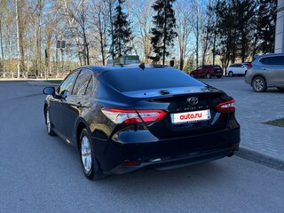 2018 Toyota Camry VIII (XV70), синий, 2100000 рублей, вид 3