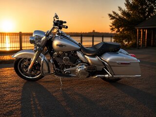 2019 Harley-Davidson Road King, серебристый, 1550000 рублей, вид 2