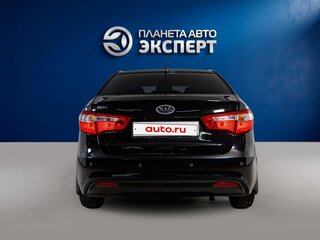 2012 Kia Rio 4-speed III, чёрный, 715000 рублей, вид 5