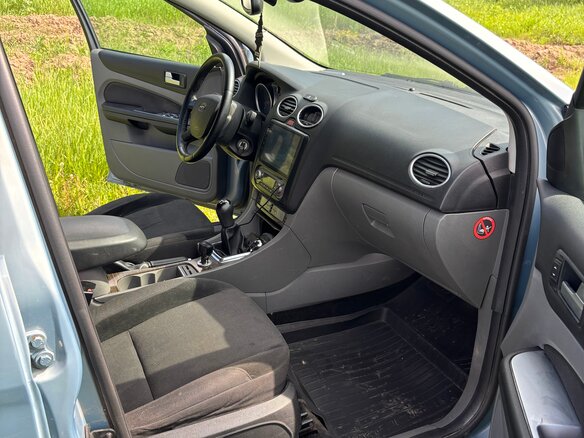 2008 Ford Focus II Рестайлинг, голубой, 320000 рублей - вид 5