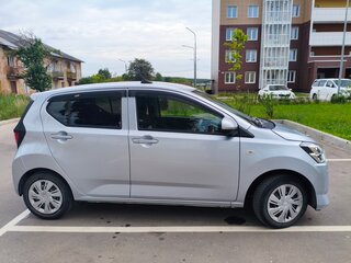 2019 Daihatsu Mira e:S II, серебристый, 799000 рублей, вид 2