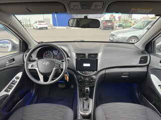 2014 Hyundai Solaris I Рестайлинг, белый, 1099000 рублей, вид 2