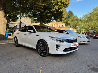 2017 Kia Optima IV, белый, 1800000 рублей, вид 3