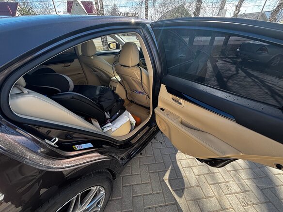 2015 Lexus ES 250 VI, коричневый, 2500000 рублей - вид 8