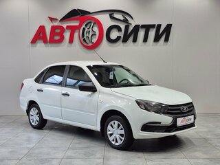 2018 Lada (ВАЗ) Granta I Рестайлинг, белый, 450000 рублей, вид 1