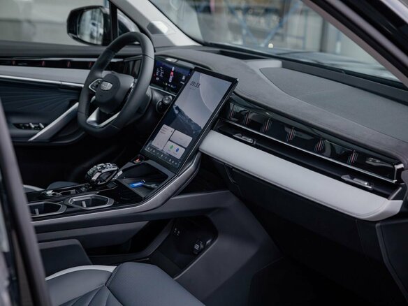 2026 Geely Atlas II, чёрный, 3449990 рублей - вид 30